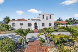 328 SORRENTO STREET, VENICE, FL 34285 - MLS#MFRA4674927