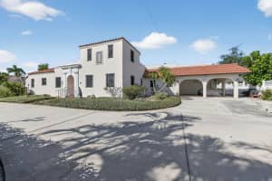 328 SORRENTO STREET, VENICE, FL 34285 - MLS#MFRA4674927