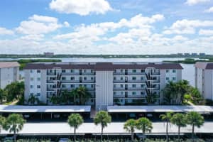 8911 MIDNIGHT PASS ROAD, SARASOTA, FL 34242 - MLS#MFRA4674935