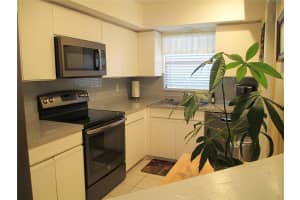 5040 LIVE OAK CIRCLE, BRADENTON, FL 34207 - MLS#MFRA4674944