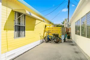 10315 CORTEZ ROAD, BRADENTON, FL 34210 - MLS#MFRA4674951