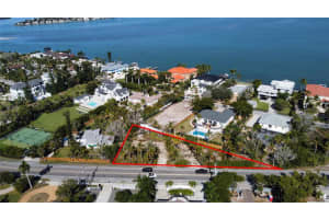 831 SIESTA DRIVE, SARASOTA, FL 34242 - MLS#MFRA4674955