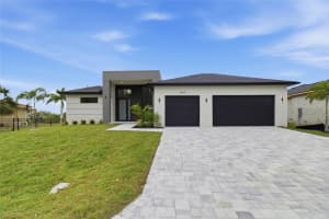 9660 PRESIDENT CIRCLE, PORT CHARLOTTE, FL 33981 - MLS#MFRA4674960