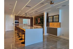 13500 GULF BOULEVARD, MADEIRA BEACH, FL 33708 - MLS#MFRA4675007