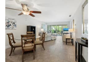 5207 WEDGEWOOD LANE, SARASOTA, FL 34235 - MLS#MFRA4675026