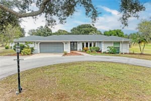 1516 FOX CREEK DRIVE, SARASOTA, FL 34240 - MLS#MFRA4675029