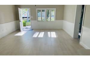 323 MADISON DRIVE, SARASOTA, FL 34236 - MLS#MFRA4675043