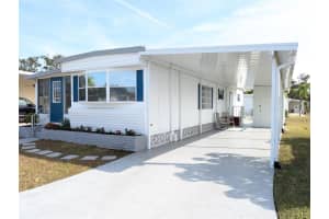 215 WILLOW OAK LANE, SARASOTA, FL 34237 - MLS#MFRA4675049