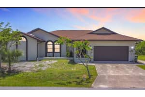 9308 PRESIDENT CIRCLE, PORT CHARLOTTE, FL 33981 - MLS#MFRA4675057