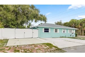 3825 PROCTOR ROAD, SARASOTA, FL 34233 - MLS#MFRA4675065