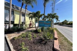 6703 MIDNIGHT PASS ROAD, SARASOTA, FL 34242 - MLS#MFRA4675087