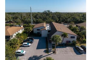 7217 CLOISTER DRIVE, SARASOTA, FL 34231 - MLS#MFRA4675102