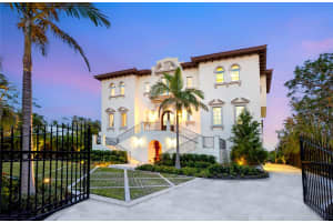 4205 HIGEL AVENUE, SARASOTA, FL 34242 - MLS#MFRA4675182