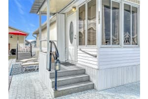 3333 26TH AVENUE, BRADENTON, FL 34208 - MLS#MFRA4675212