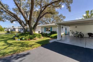 3806 ROXANE BOULEVARD, SARASOTA, FL 34235 - MLS#MFRA4675238