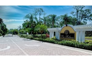 5701 Bentgrass Dr #18-206, SARASOTA