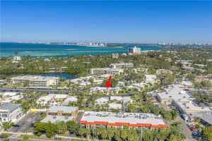 111 Whispering Sands Cir #v38, SARASOTA