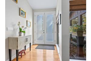 4729 OAK RUN DRIVE, SARASOTA, FL 34243 - MLS#MFRA4675346