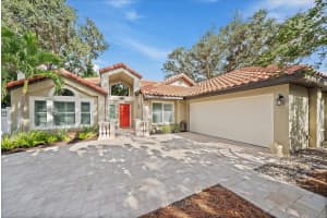 1713 FIESTA DRIVE, SARASOTA, FL 34231 - MLS#MFRA4675393