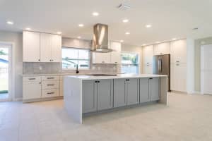 5114 36TH AVENUE DRIVE, BRADENTON, FL 34209 - MLS#MFRA4675424