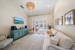 4424 DIAMOND CIRCLE, SARASOTA, FL 34233 - MLS#MFRA4675437