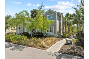 275 SAPPHIRE LAKE DRIVE, BRADENTON, FL 34209 - MLS#MFRA4675454