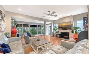 3615 FLORES AVENUE, SARASOTA, FL 34239 - MLS#MFRA4675463