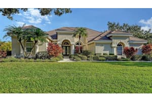 10084 CHERRY HILLS AVE CIR, BRADENTON, FL 34202 - MLS#MFRA4675480