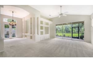 6715 PEBBLE BEACH WAY, LAKEWOOD RANCH, FL 34202 - MLS#MFRA4675484