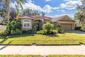 5723 EASTWIND DRIVE, SARASOTA, FL 34233 - MLS#MFRA4675503
