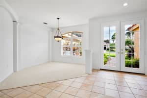 5278 FAR OAK CIRCLE, SARASOTA, FL 34238 - MLS#MFRA4675507