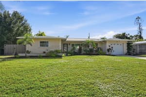 2651 LEAFY LANE, SARASOTA, FL 34239 - MLS#MFRA4675519