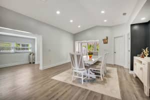 5304 72ND STREET, BRADENTON, FL 34203 - MLS#MFRA4675546