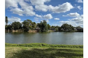 5697 Ashton Lake Dr #6, SARASOTA