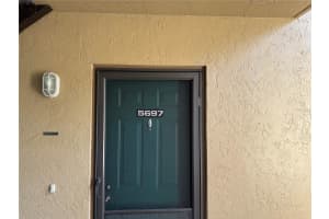 5697 ASHTON LAKE DRIVE, SARASOTA, FL 34231 - MLS#MFRA4675578