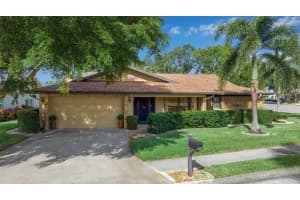 7602 3RD AVENUE, BRADENTON, FL 34209 - MLS#MFRA4675586