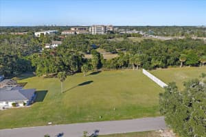SOUTHWOOD ST, SARASOTA, FL 34231 - MLS#MFRA4675599