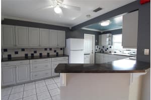 3919 27TH PARKWAY, SARASOTA, FL 34235 - MLS#MFRA4675621