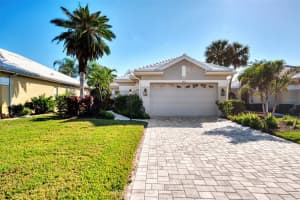 561 FALLBROOK DRIVE, VENICE, FL 34292 - MLS#MFRA4675638