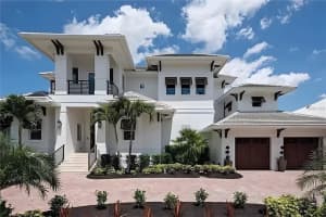 130 N BLVD OF THE PRESIDENTS, SARASOTA, FL 34236 - MLS#MFRA4675644