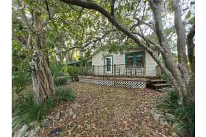 216 50TH STREET COURT, BRADENTON, FL 34209 Sold 01/29/26