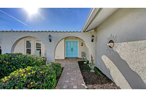 6901 13TH AVENUE, BRADENTON, FL 34209 - MLS#MFRA4675669