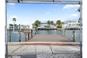 34 SEASIDE COURT, HOLMES BEACH, FL 34217 - MLS#MFRA4675697