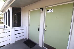 2304 RINGLING BOULEVARD, SARASOTA, FL 34237 - MLS#MFRA4675703