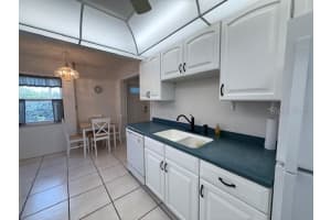 19 WHISPERING SANDS DRIVE, SARASOTA, FL 34242 - MLS#MFRA4675708