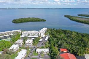 576 Sutton Pl, LONGBOAT KEY 576 Sutton Pl, LONGBOAT KEY