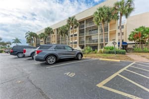 6124 43RD STREET, BRADENTON, FL 34210 - MLS#MFRA4675777