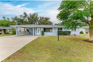 4424 87TH ST CT W STREET, BRADENTON, FL 34210 - MLS#MFRA4675796