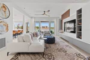 6427 MOORINGS POINT CIRCLE, LAKEWOOD RANCH, FL 34202 - MLS#MFRA4675821