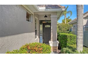 6519 OAKLAND HILLS DRIVE, LAKEWOOD RANCH, FL 34202 - MLS#MFRA4675838